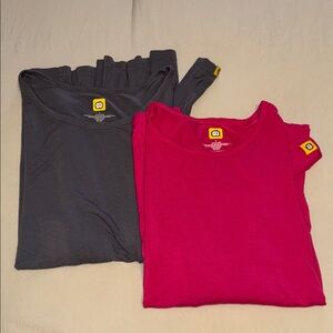 Wonder Wink Set of 2 Long Sleeve Tops Solid Gray and Pink size Large.